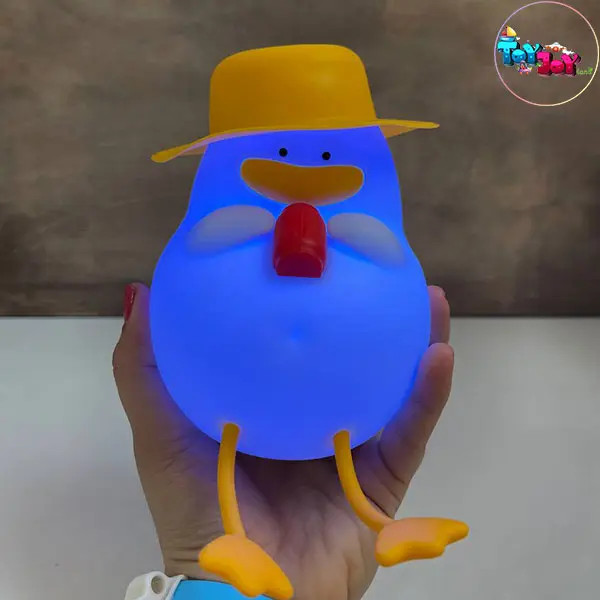چراغ خواب سیلیکونی اردک کلاه دار – نور ملایم و دوستداشتنی برای کودکان