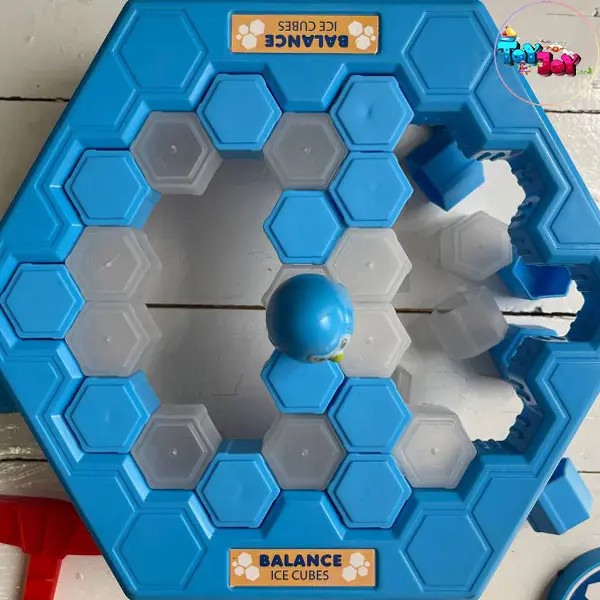 اسباب بازی تمرکزی پینگو بالانس مدل جعبه ای