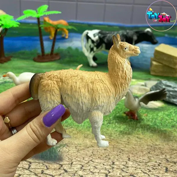 ست حیوانات مزرعه کیفی UCOKTOYS همراه با سفره بازی بزرگ