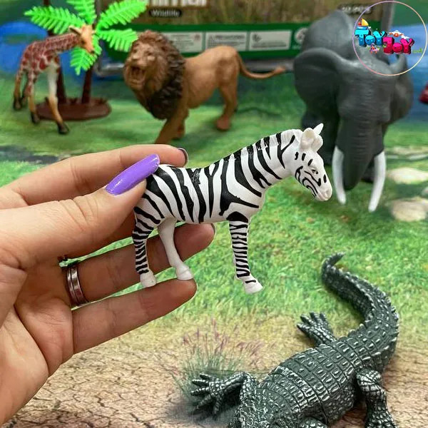 ست حیوانات جنگل کیفی UCOKTOYS همراه با سفره بازی بزرگ