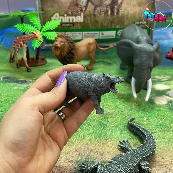 ست حیوانات جنگل کیفی UCOKTOYS همراه با سفره بازی بزرگ